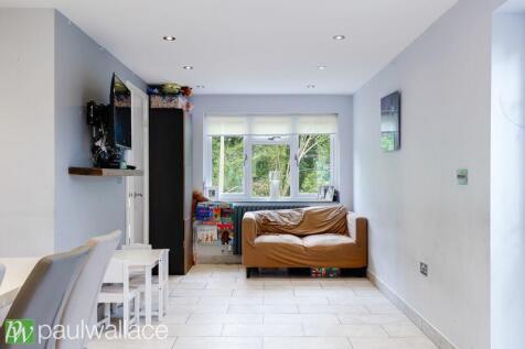 Kitchen / Dining / Sitting