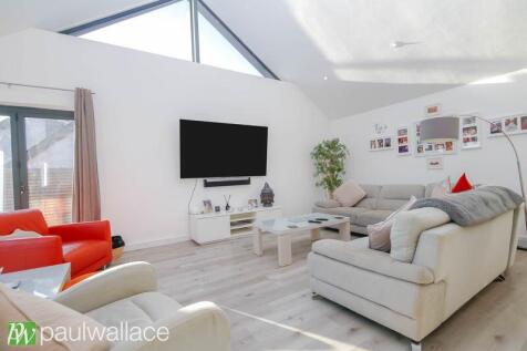 Open Plan Kitchen / Lounge / Diner