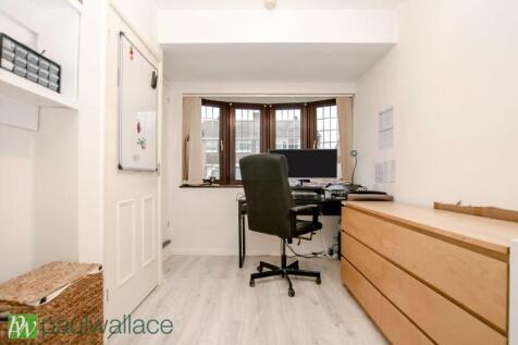 Playroom / Home Office