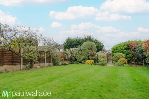 100&#39; Rear Garden