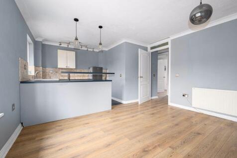 Living Kitchen 2