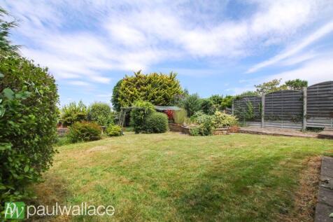 75&#39; Rear Garden