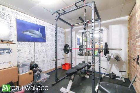 Gym / Garage