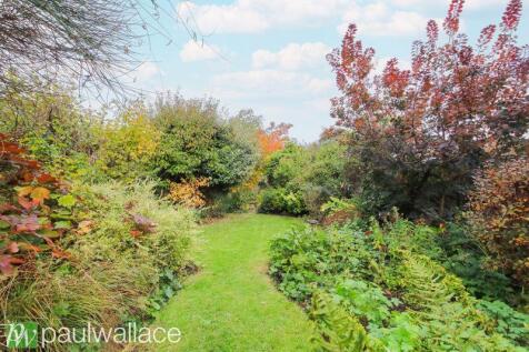 140' Rear Garden