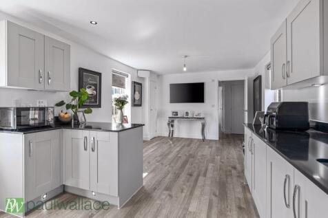 Kitchen / Breakfast Room