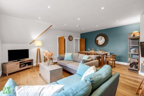 Living / Dining Room