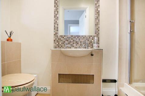 Cloakroom with Shower