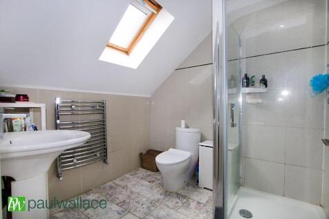 Bedroom One En-Suite