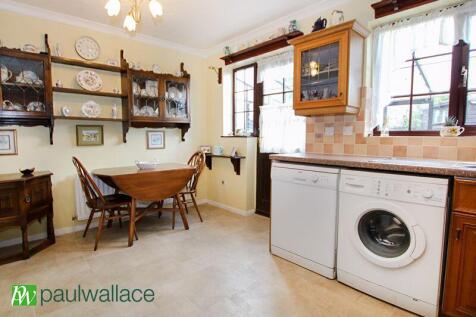 Kitchen/Dining Area