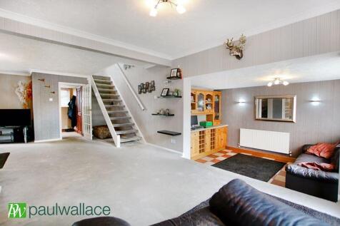 Lounge/Sitting Room