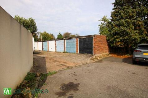 Garage En-Block