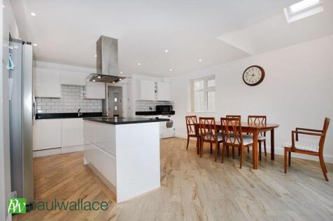 Kitchen/Dining