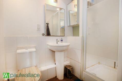 Bedroom One En-Suite