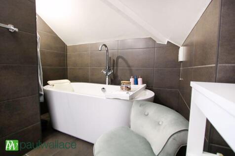 Bedroom Four En-Suite