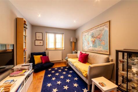 Playroom/Snug