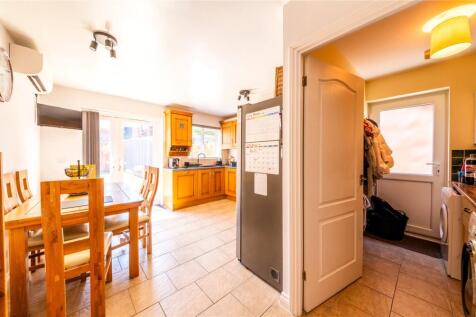Kitchen/Utility
