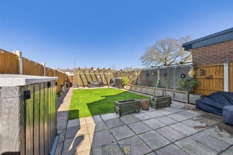 Garden (Back)