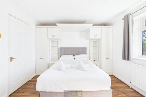2nd Bedroom