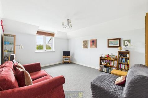 Lounge/Kitchen
