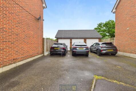 Garage&#43;Drive
