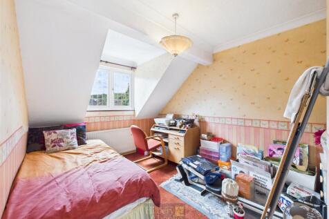 Bed 4