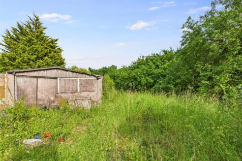 Land W Outbuilding