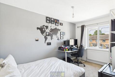 2nd Bedroom