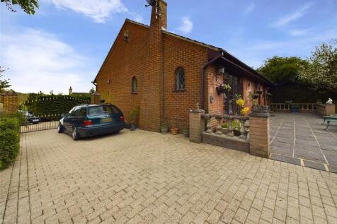 Rear Aspect