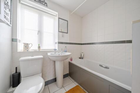 1375534-11-6908b31af3f21