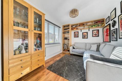 1382334-9-691c4c83ca598