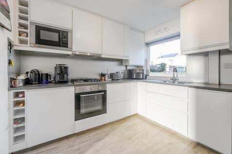 1383891-7-69258f74da839