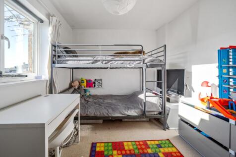 1383891-10-6925903506cbe