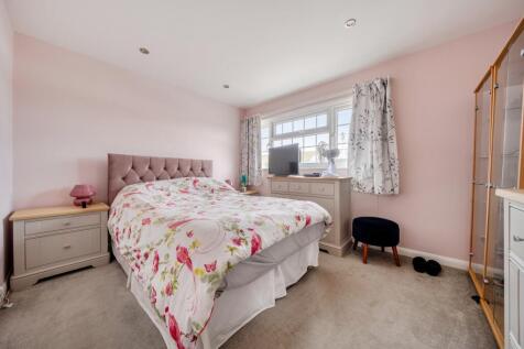 1385540-7-6928568f41df0