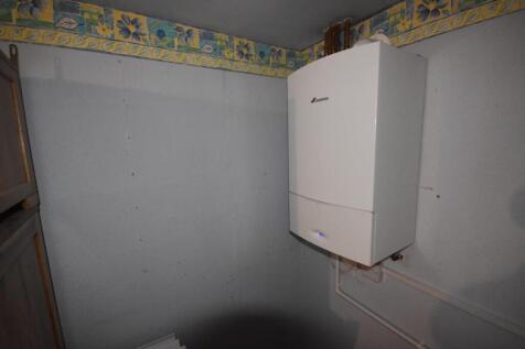 COMBI BOILER