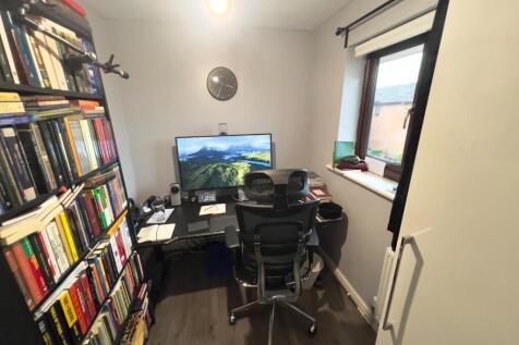 BEDROOM FOUR/STUDY