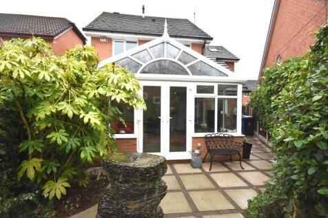 PATIO AREA