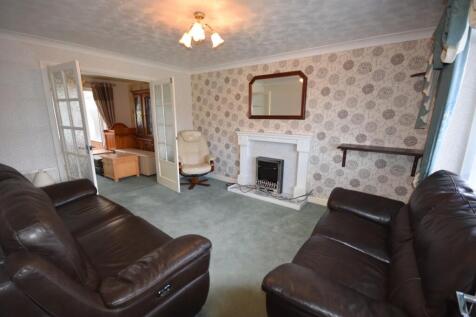 FAMILY LOUNGE