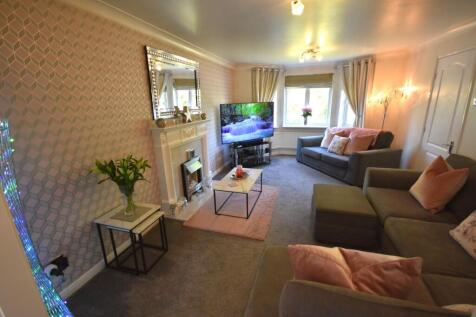 FAMILY LOUNGE