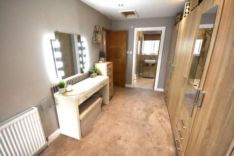 DRESSING AREA