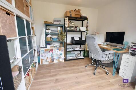 GARAGE/OFFICE