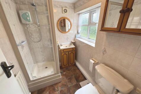 3clough11.jpg