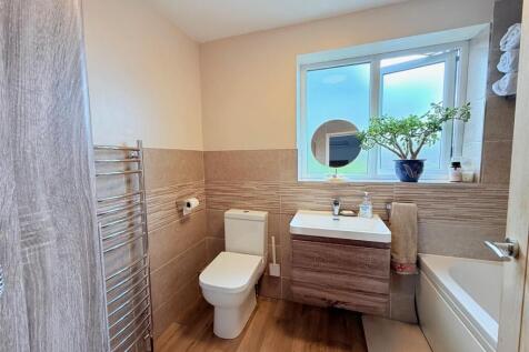 newbathroom.jpg