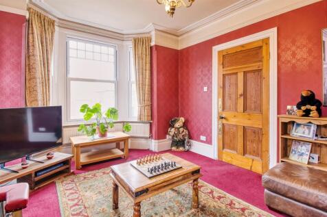 142 Higham Rd Rushden-24_HDR.jpg
