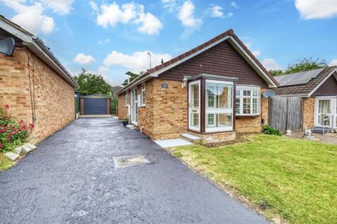 -125 Vicarage Farm Rd-15_HDR-14.jpg