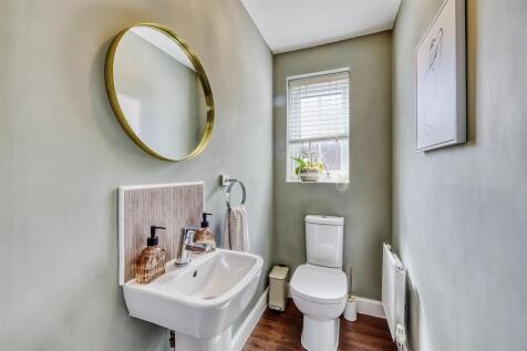 -24 WIllmot Rd Rushden-105_HDR-09.jpg