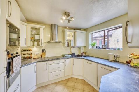 -39 Defurness Drive Raunds-26_HDR-06.jpg