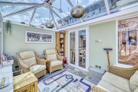 -39 Defurness Drive Raunds-36_HDR-08.jpg