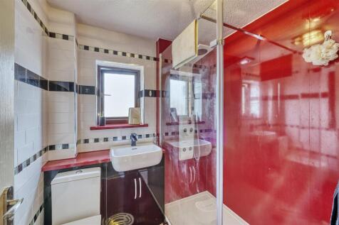 -39 Defurness Drive Raunds-81_HDR-17.jpg