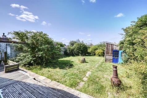 -70 Hall Avenue Rushden-71_HDR-14.jpg