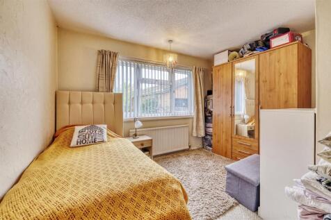 44 Russell Way Higham-5.jpg